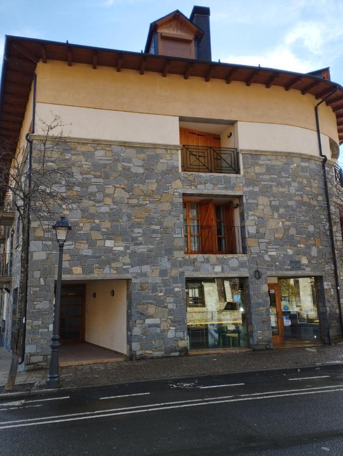 Check-In Casas Casa Pedro Apartment Benasque Exterior foto